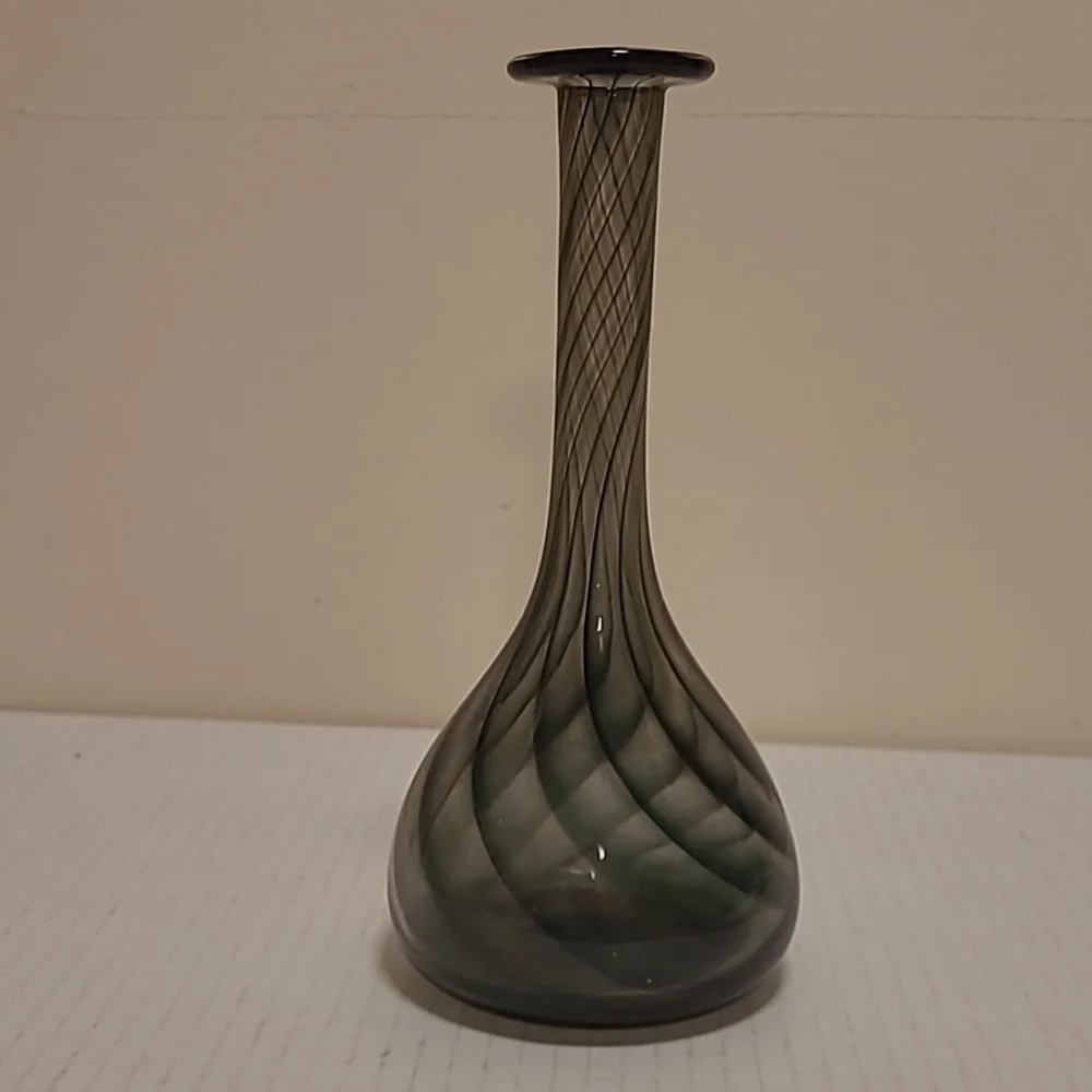 Vintage Handblown Spiral Pattern Glass Vase